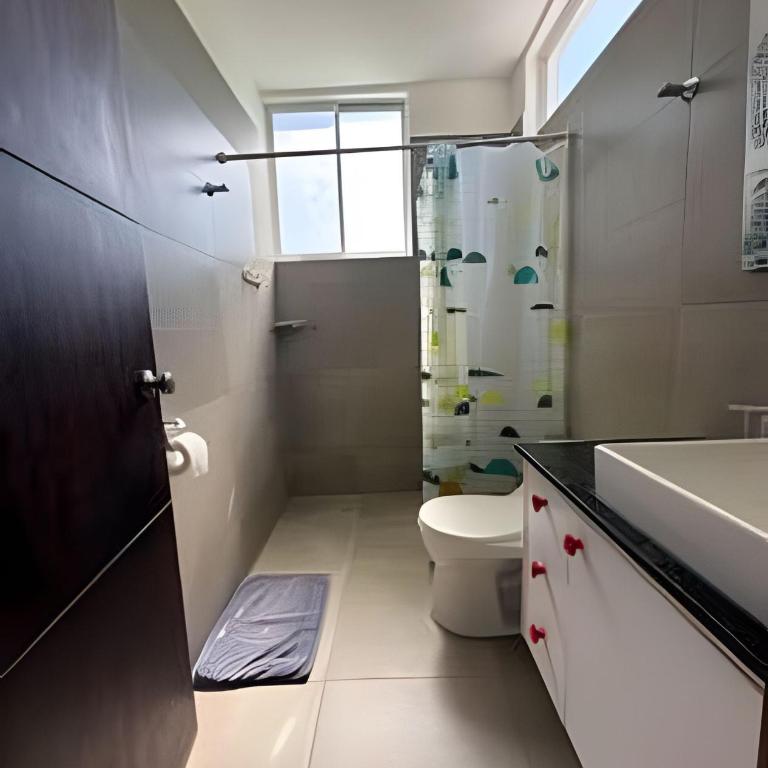 Hermosa casa con vista al mar en Jama Campay - Three-Bedroom House - 16