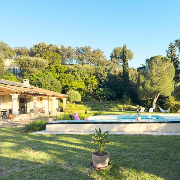 Exclusive Authentic Riviera Villa - Private Pool, Pétanque Court, Panoramic Mediterranean Sea & Estérel Mountain Views - Villa mit privatem Pool - 6