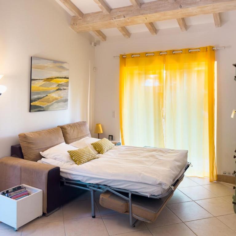 Exclusive Authentic Riviera Villa - Private Pool, Pétanque Court, Panoramic Mediterranean Sea & Estérel Mountain Views - Villa mit privatem Pool - 69