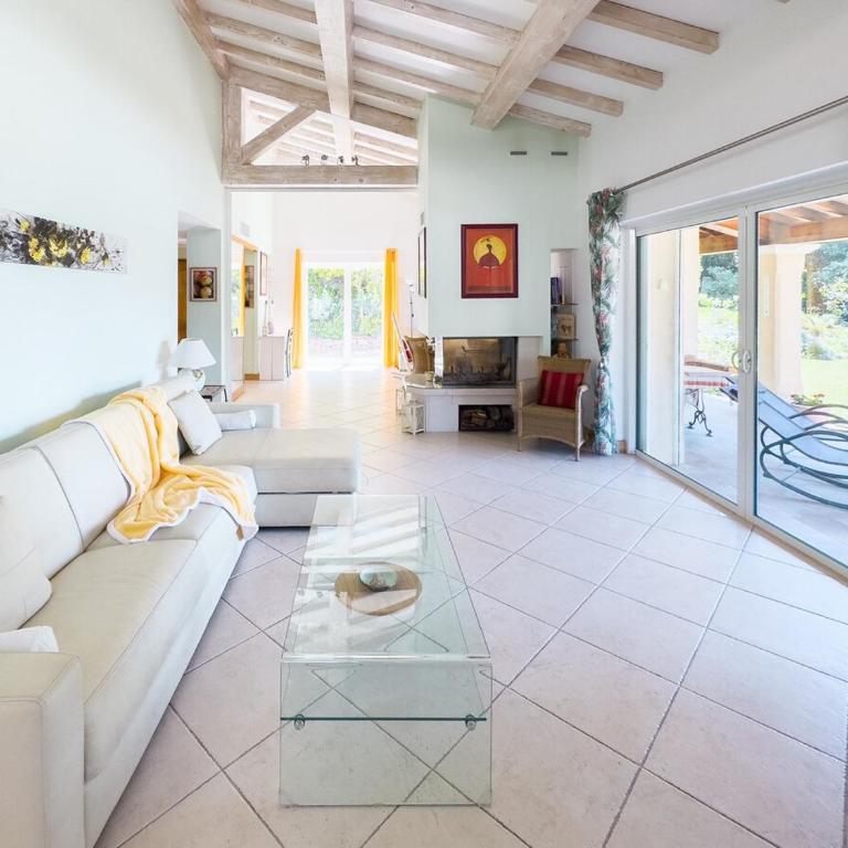 Exclusive Authentic Riviera Villa - Private Pool, Pétanque Court, Panoramic Mediterranean Sea & Estérel Mountain Views - Villa mit privatem Pool - 91