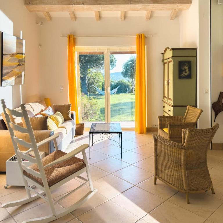 Exclusive Authentic Riviera Villa - Private Pool, Pétanque Court, Panoramic Mediterranean Sea & Estérel Mountain Views - Villa mit privatem Pool - 92