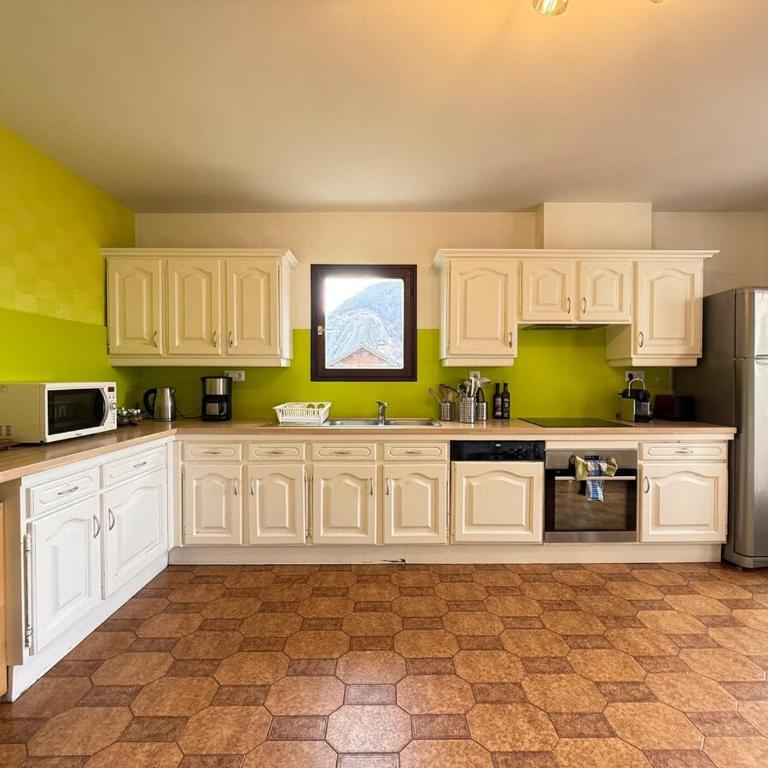 Duplex 15 Pers-Proche Grands Cols-Garage - Appartement - 12