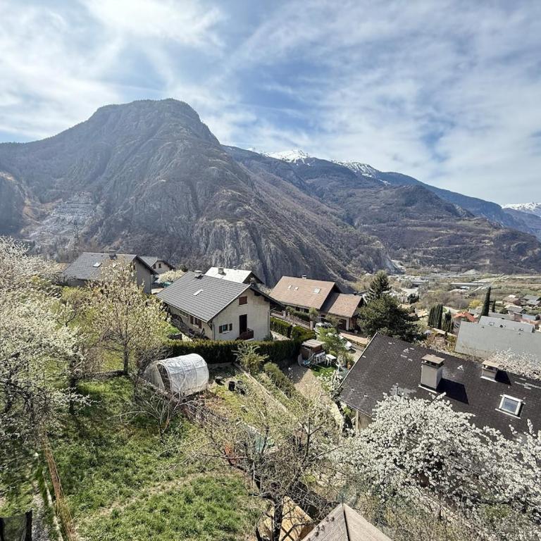 Duplex 15 Pers-Proche Grands Cols-Garage - Appartement - 16