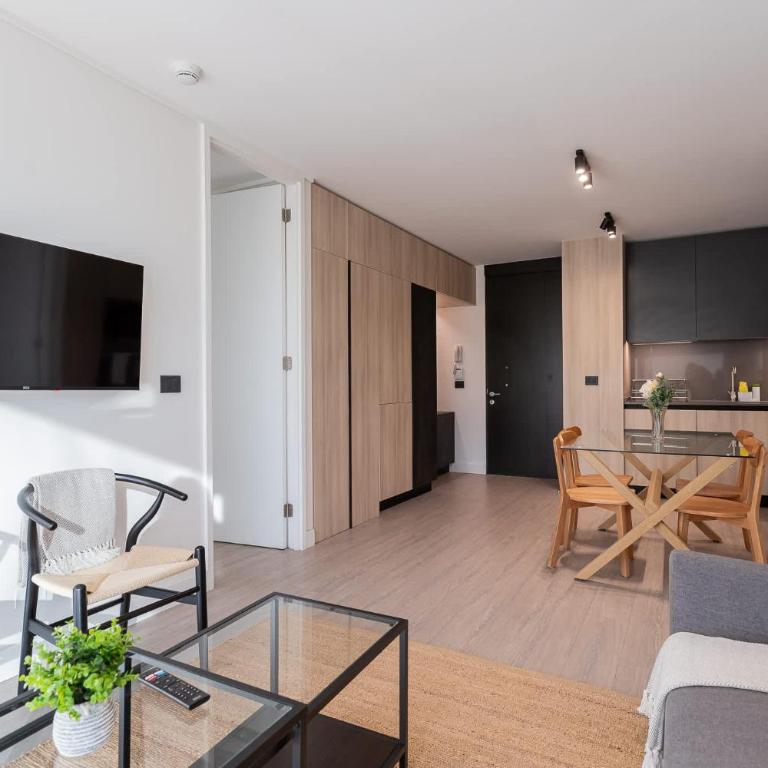 Enjoy the Space 2BR 2BA Parque Araucano Sector - Apartamento - 9