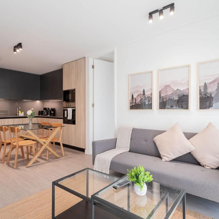 Enjoy the Space 2BR 2BA Parque Araucano Sector - Apartamento - 8