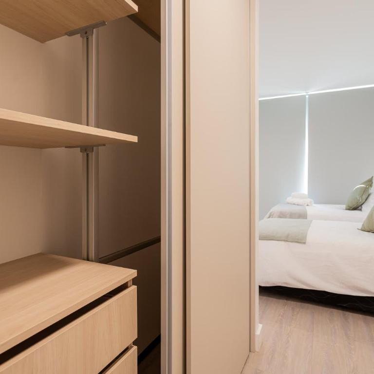 Enjoy the Space 2BR 2BA Parque Araucano Sector - Apartamento - 18