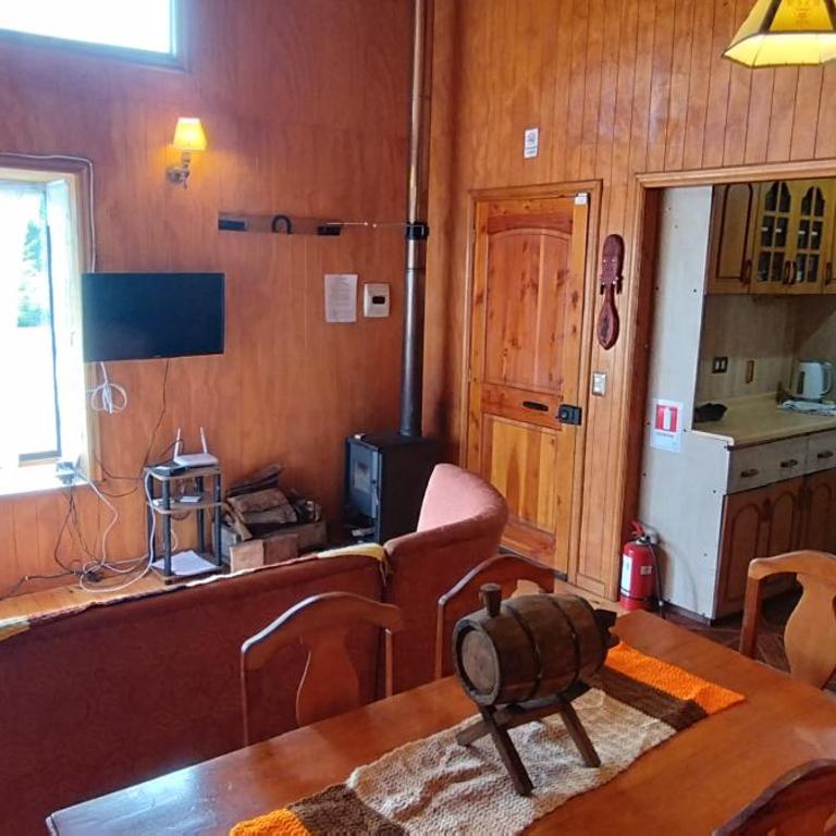 Turismo Jaos Cabañas Tinas y Quincho - Chalet de 2 dormitorios - 3