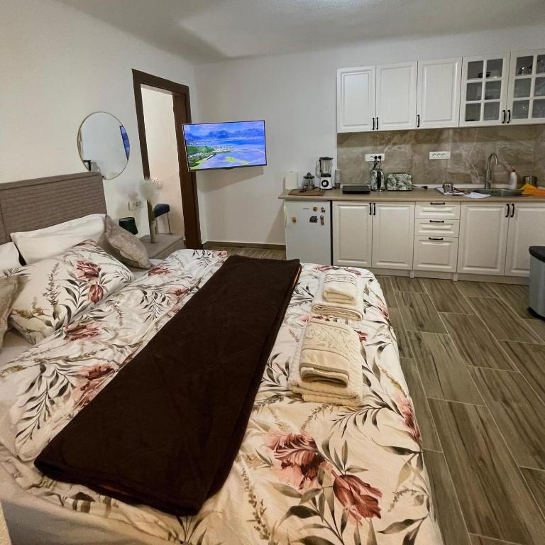 Kotor Old Town Cozy Escape - One-Bedroom Apartment - 12