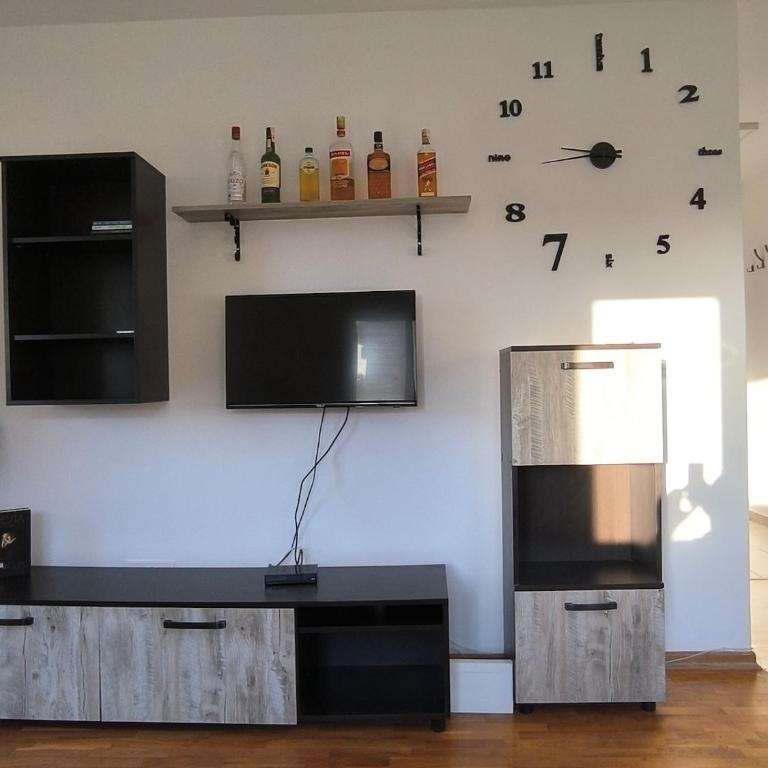Apartment for a day, Zemun, Altina, two rooms - Apartman sa 1 Spavaćom Sobom - 13