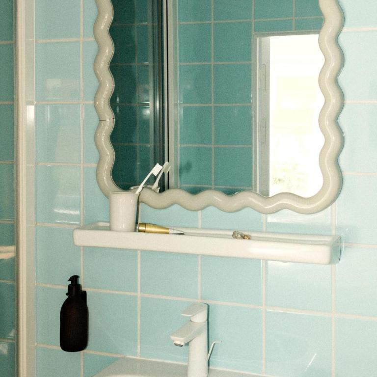Chez Georges - Auberge Contemporaine - Chambre Double avec Salle de Bains Privative - 3