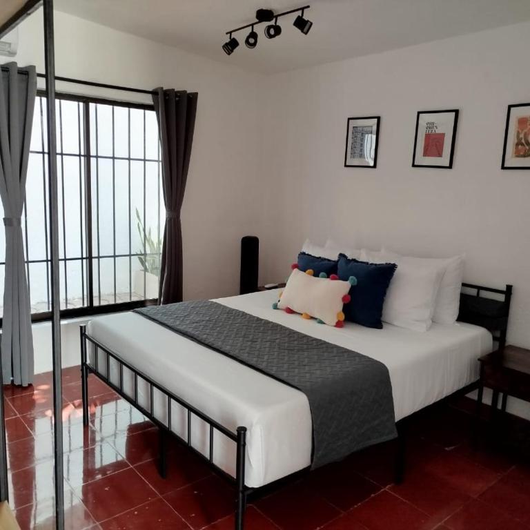 The Boat House Suites - Double Room with Private Bathroom - 1
