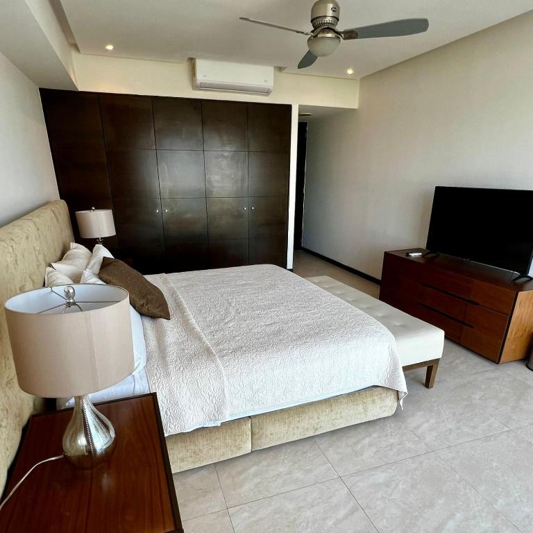 Peninsula Mzt Departamentos Vacacionales 3 Habs. - Three-Bedroom Apartment - 20
