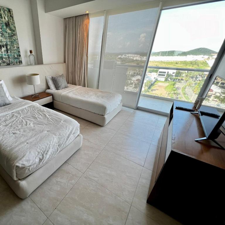Peninsula Mzt Departamentos Vacacionales 3 Habs. - Three-Bedroom Apartment - 29