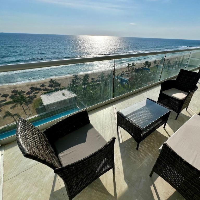 Peninsula Mzt Departamentos Vacacionales 3 Habs. - Three-Bedroom Apartment - 8