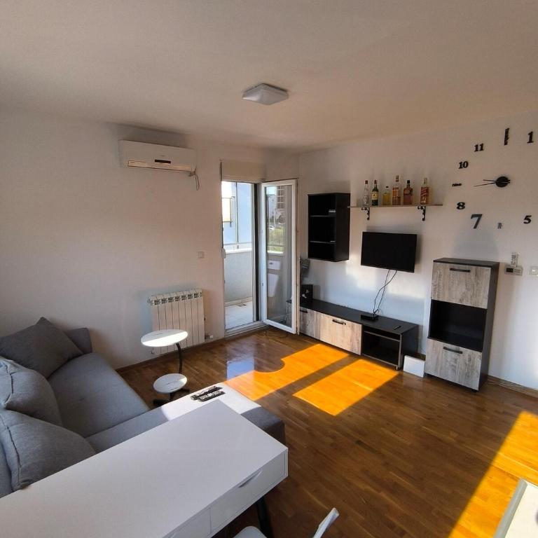 Apartment for a day, Zemun, Altina, two rooms - One-Bedroom Apartment - 1