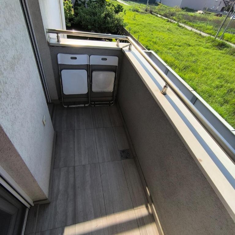 Apartment for a day, Zemun, Altina, two rooms - One-Bedroom Apartment - 23