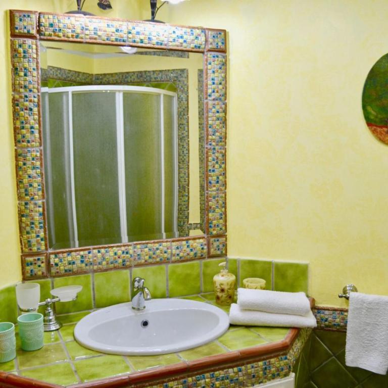 Home sweet home - One-Bedroom Apartment - 6