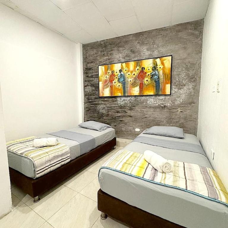 Hostal 1811 - Habitación Doble Estándar - 2 camas - 4