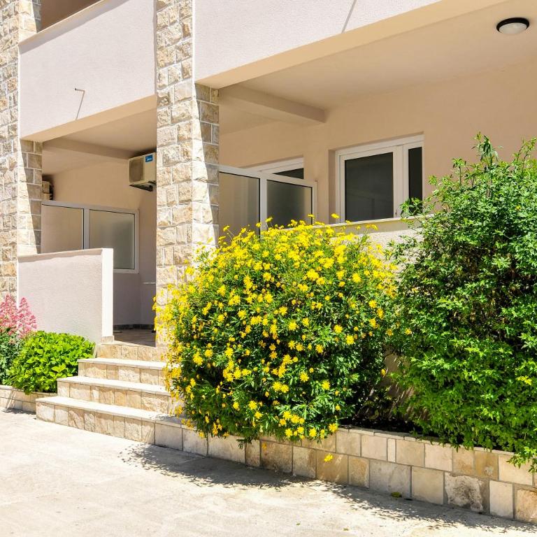 Apartments Samardžić - Studio with Terrace (3 Adults) - 2