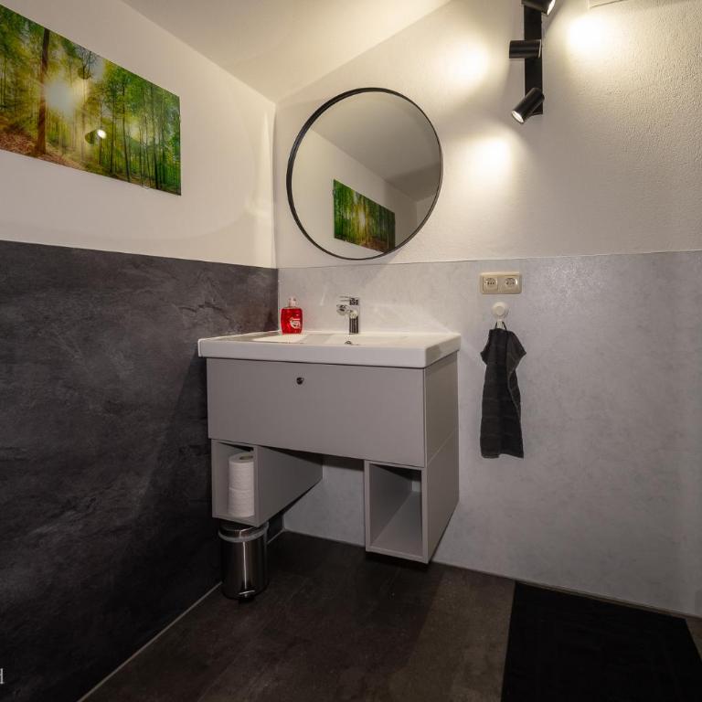 Haus Bodenfeld - Apartment mit 1 Schlafzimmer und Balkon - 6