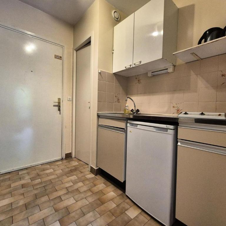 Résidence Le Saint Charles A - Studio idéalement situé à 50 m des Thermes Chevalley ! MAE-7704 - Studio - 3