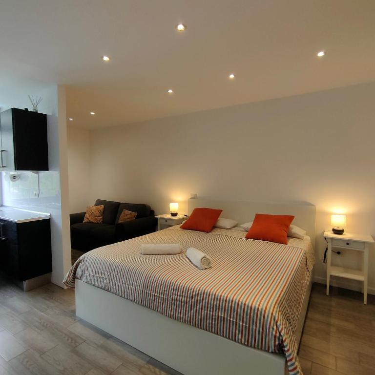 Sea loft with a huge bed - Loft - 2