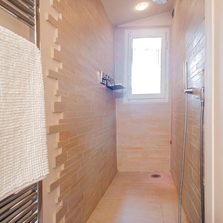 Luxury home in center of Pietrasanta - Apartment mit 2 Schlafzimmern - 17