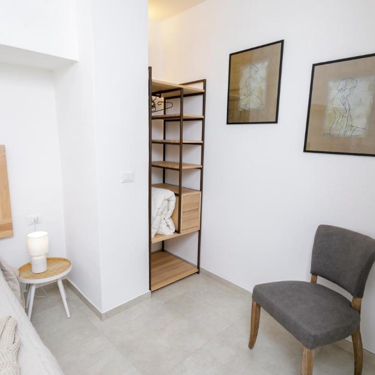Lo Scirocco - One-Bedroom Apartment - 25