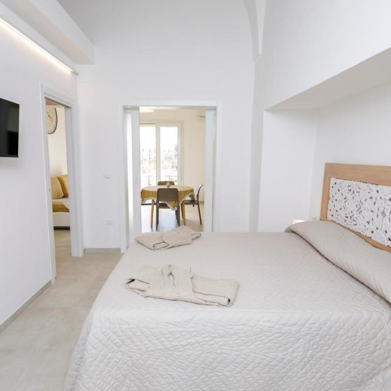Lo Scirocco - One-Bedroom Apartment - 14