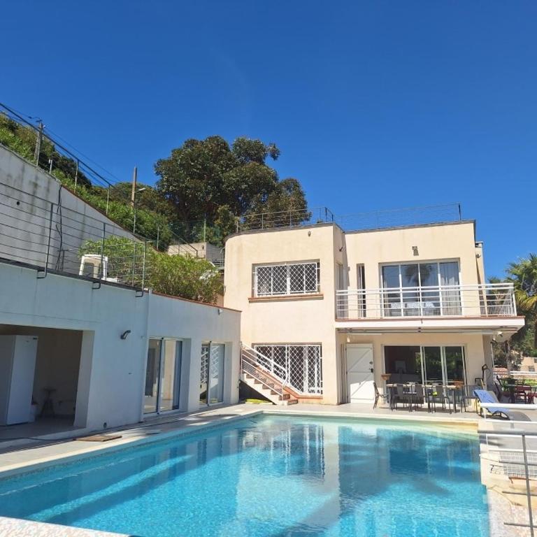 Cannes-SuperCannes-GolfeJuan--VILLA ALAMP--Piscine--Vue mer exceptionnelle - Villa avec Piscine Privée - 59