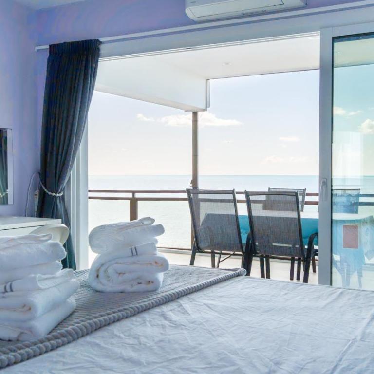 Malibu Dreams 2 Bedroom Apartment - Two-Bedroom Apartment - Oceanfront - 13