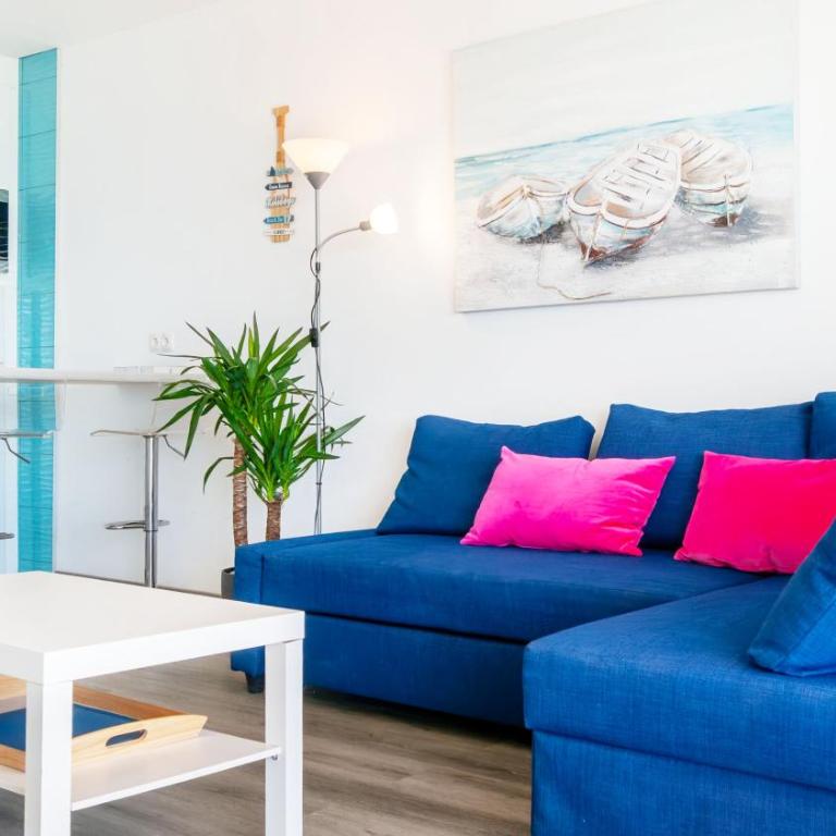 Malibu Dreams 2 Bedroom Apartment - Two-Bedroom Apartment - Oceanfront - 3