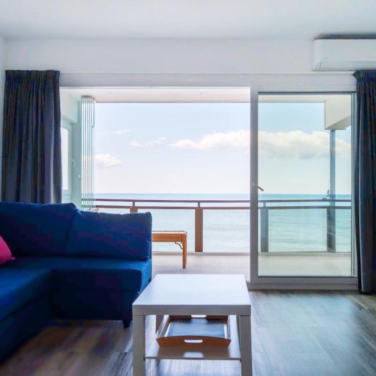 Malibu Dreams 2 Bedroom Apartment - Two-Bedroom Apartment - Oceanfront - 24
