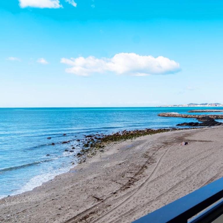 Malibu Dreams 2 Bedroom Apartment - Two-Bedroom Apartment - Oceanfront - 27