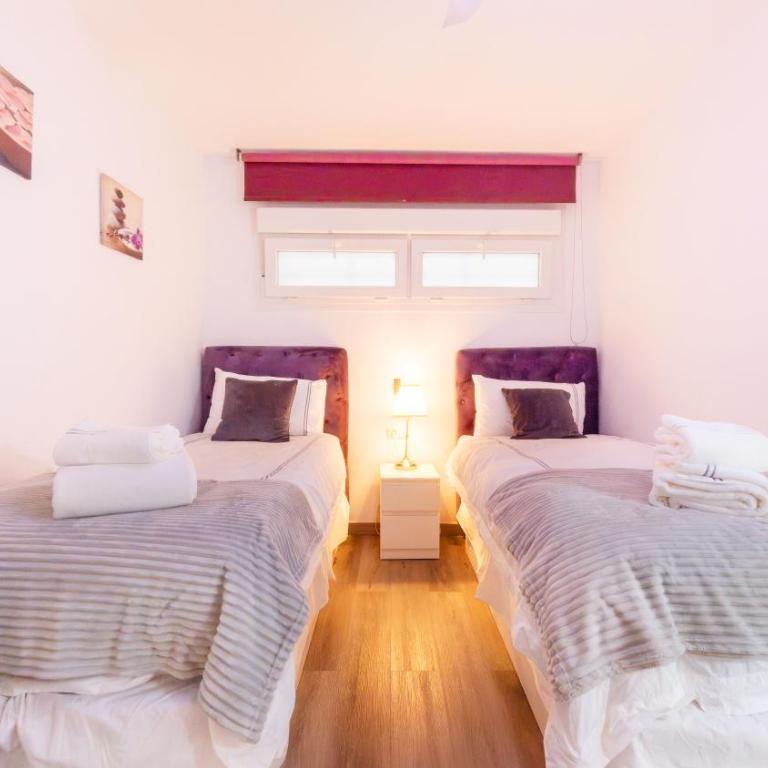 Malibu Dreams 2 Bedroom Apartment - Two-Bedroom Apartment - Oceanfront - 7