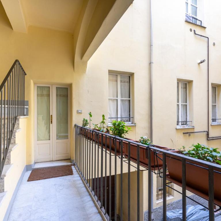 GuestHost - Elegant & Bright Flat in Parma Center - Appartamento con 2 Camere da Letto - 16