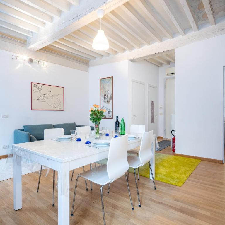 GuestHost - Elegant & Bright Flat in Parma Center - Appartamento con 2 Camere da Letto - 8