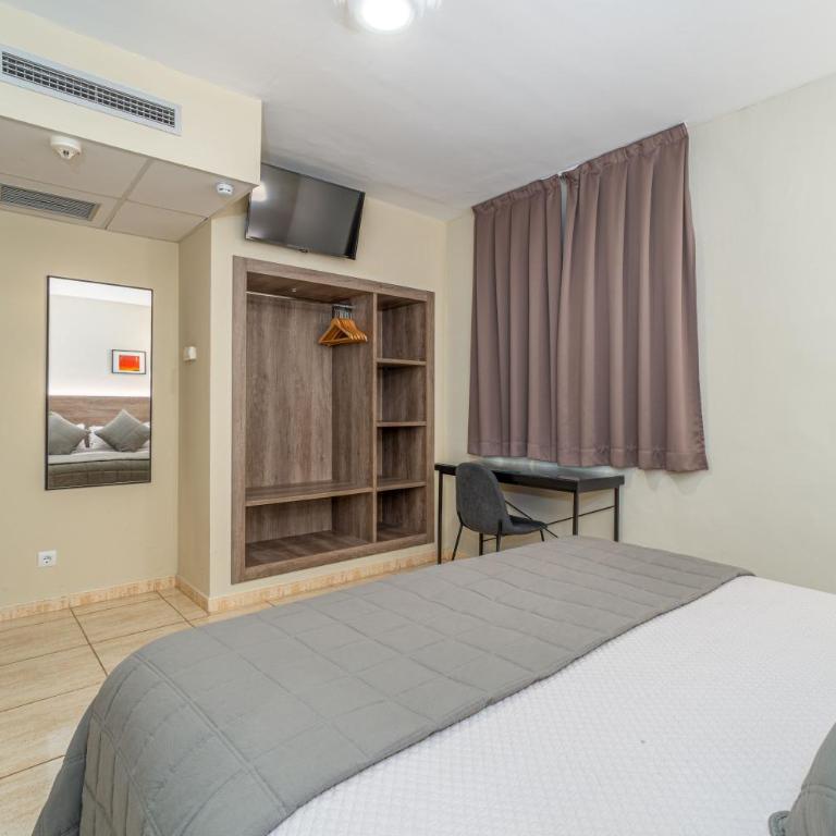 Hotel Montmar - Habitación Doble Estándar - 1 o 2 camas - 13