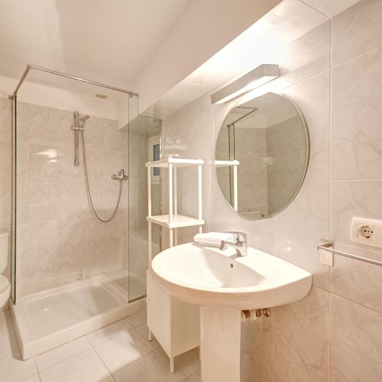Apartamento Recoletas by Clabao - Two-Bedroom Apartment - 24