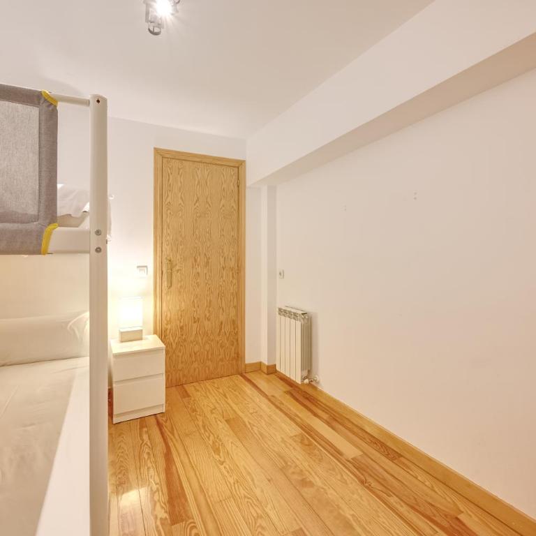 Apartamento Recoletas by Clabao - Two-Bedroom Apartment - 17