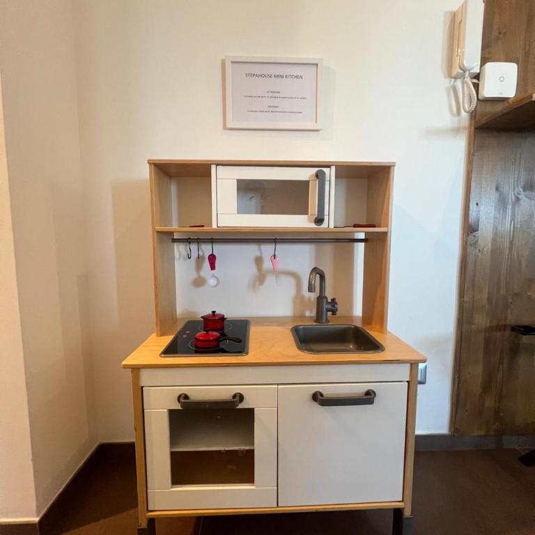 StepaHouse Roma zona San Paolo Elegante Bilocale a 2 minuti dalla Metro B - Appartamento Deluxe con 1 Camera da Letto e Vista Città - 47