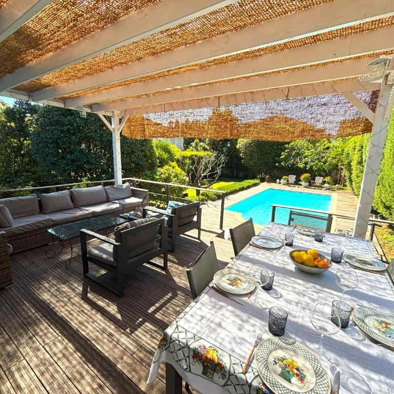 Cannes Villa Warm, Peaceful Retreat with Private Garden & Pool - Villa avec Piscine Privée - 4