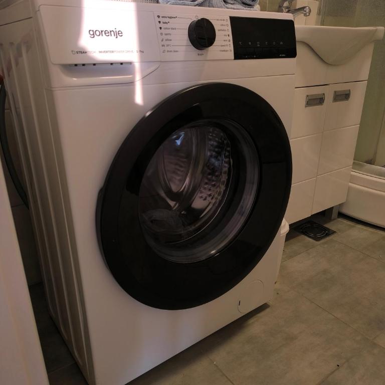 Apartment for a day, Zemun, Altina, two bedrooms - Apartman sa 1 Spavaćom Sobom - 4