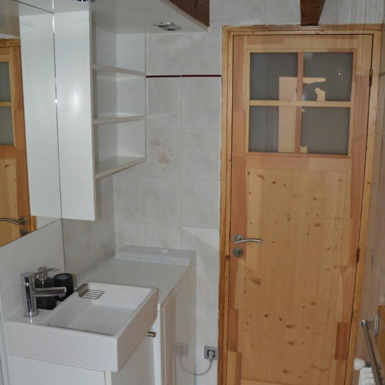 Le Nid du Lac, appartement en duplex au bord du lac d'Annecy, résidence avec plage privée - Appartement 2 Chambres - Vue sur Lac - 5