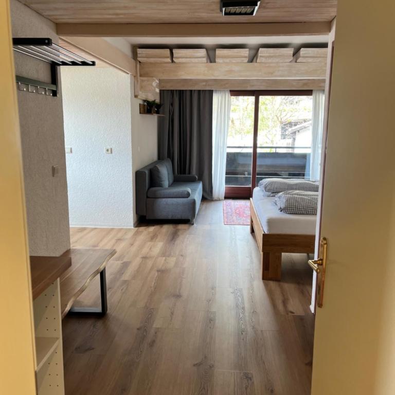 B&B in Seefeld - Familiensuite mit Balkon - 8