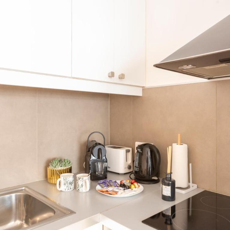 Renovated studio near the CROISETTE - Estudio Deluxe con cama grande - 10
