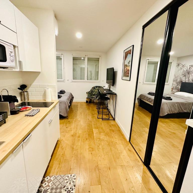 Modern and renovated apartments next to the CROISETTE and PALAIS DES FESTIVALS - Estudio Deluxe con cama grande - 3
