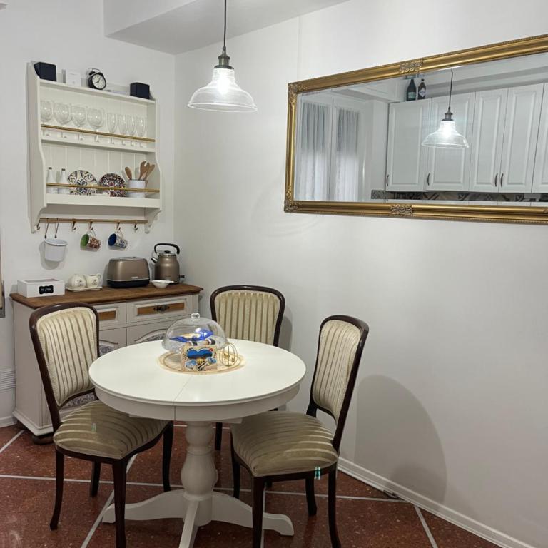 La casa nostra - Appartamento Superior con 1 Camera da Letto e Balcone - 1