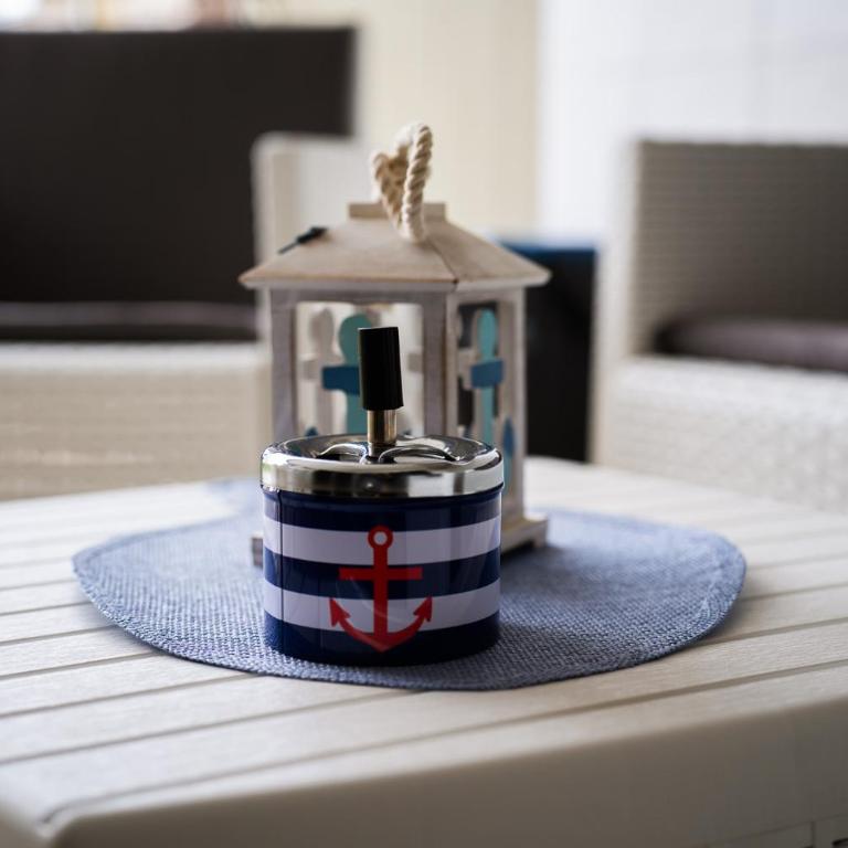 Sisters in law blue house - Two-Bedroom Apartment - 14