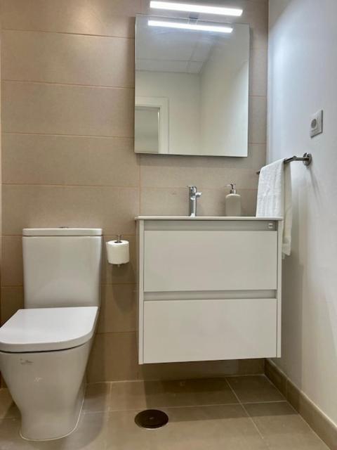 Beautiful brand new - Estepona beach side apartment - Apartamento de 2 dormitorios - 13